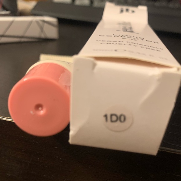 2/$15 Jecca Blac Liquid Corrector 2.0 - Picture 4 of 4